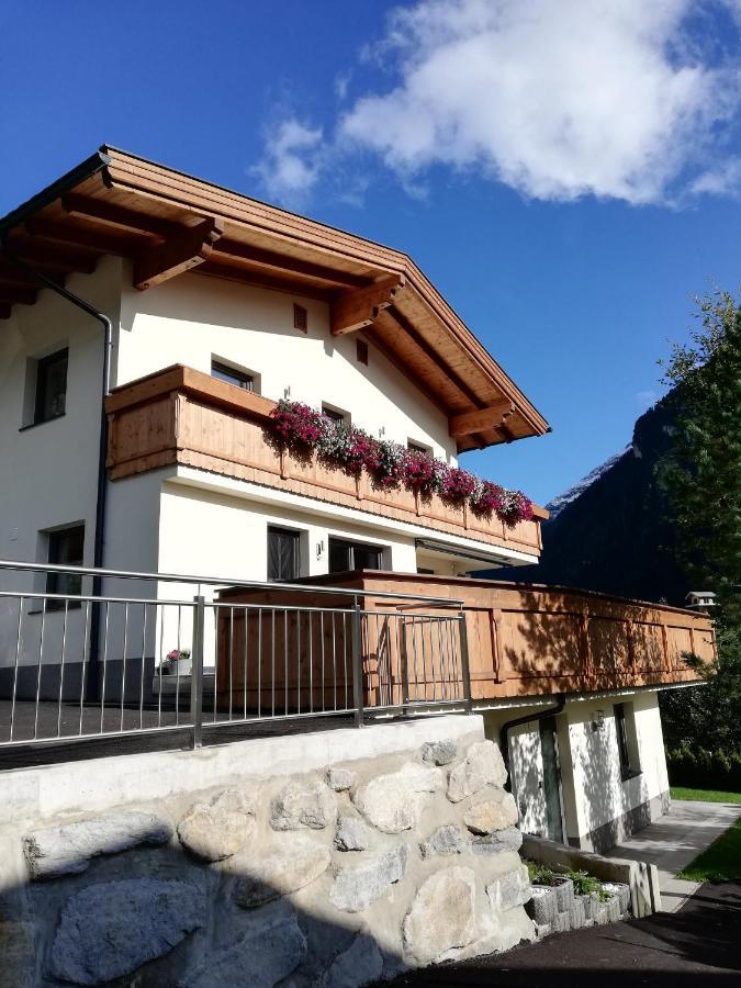 Apart Kristall Tux Exterior foto